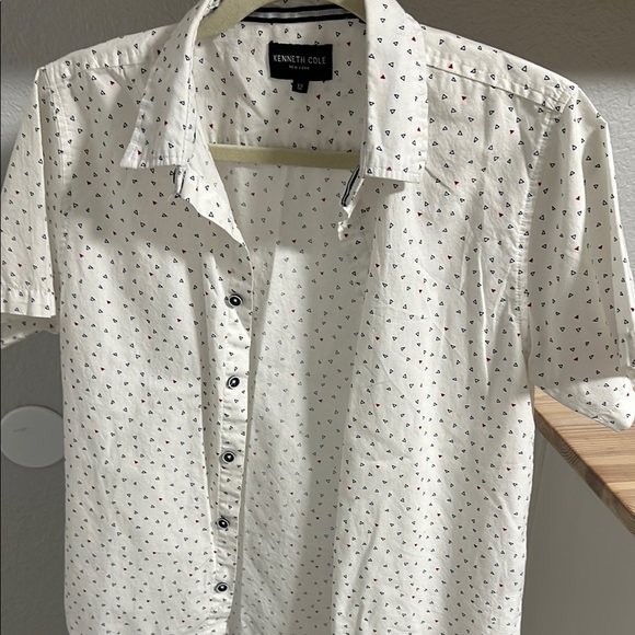 Kenneth Cole New York White Button Down Shirt with Subtle Pattern - Picture 1 of 2